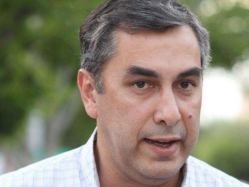 Vaqui� desminti� que no se puedan hacer obras p�blicas financiadas por el BID y el Banco Mundial