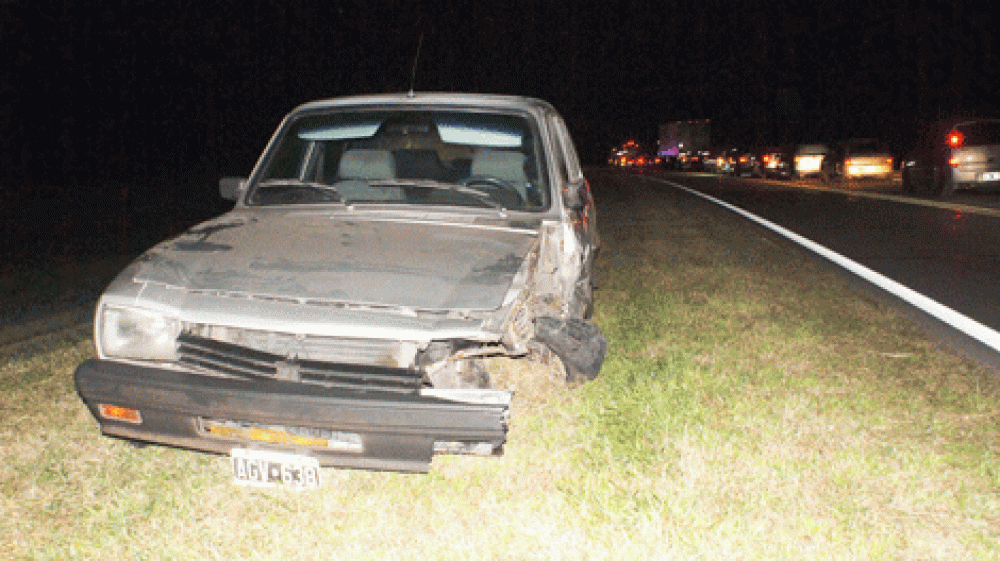 De acuerdo a las pericias policiales el Peugeot 504 se habr�a cruzado de carril 