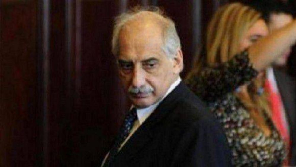 Cano advirti� que la Justicia juega a favor de Albaca