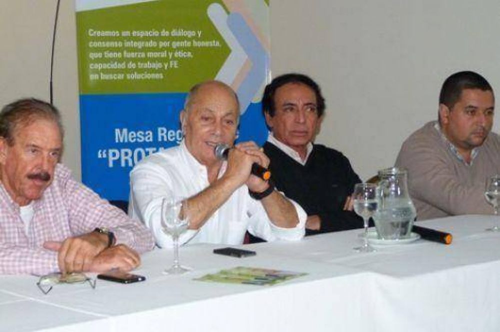 Momo Venegas inst� a terminar con la corrupci�n