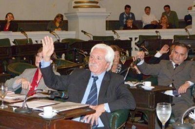 El Senado, de punta con la Corte Suprema