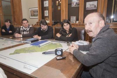 La Municipalidad aportar� el dinero para que no se resienta el servicio de transporte escolar rural