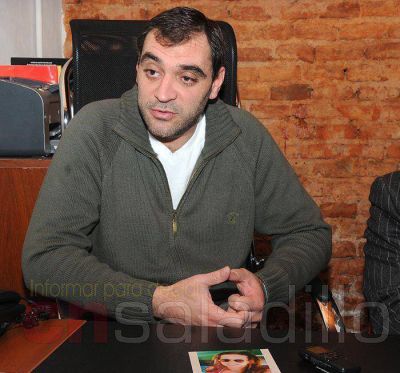 Expres� Rachit: �El que asesin� a mi se�ora est� suelto, anda caminando por Saladillo�