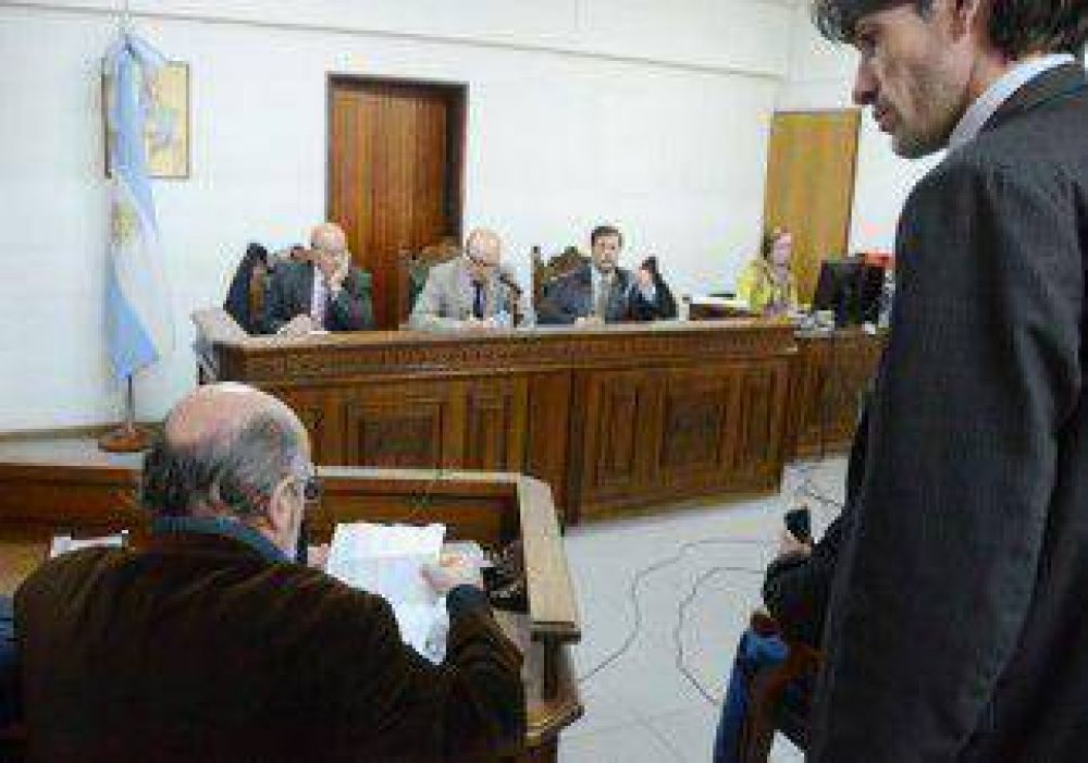 La Polic�a no cumpli� con la custodia de Hermosilla 