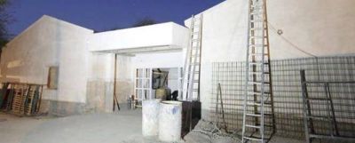 Dieron por terminadas obras en un hospital y a�n no finalizaron