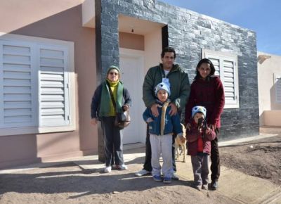 Hoy 138 familias de San Luis y Villa Mercedes recibieron su casa