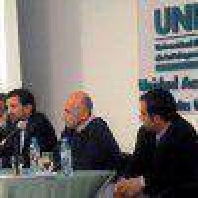 Bark: �Caleta puede ser polo industrial� con la Zona Franca