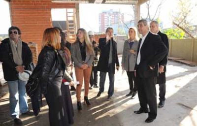 De Lucia y Ferraresi supervisaron la obra de la escuela de m�sica popular en Avellaneda