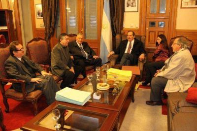 Se iniciar�n los trabajos para limpiar los accesos a la capital tucumana