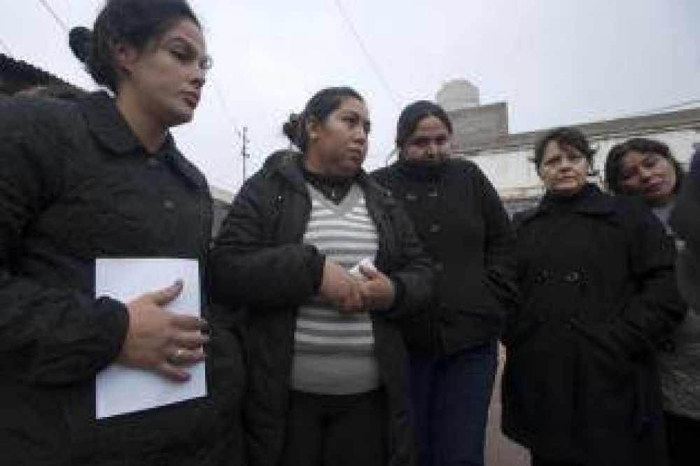 ��Mam�, nos quisieron asaltar!�, grit�, sin saber que estaba herida de muerte