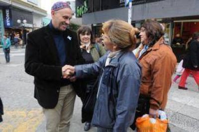 �Tucum�n es el �ltimo basti�n de la autocracia�