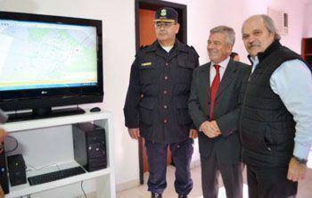 Con la presencia de Alejandro Granados fue inaugurado el Comando de Prevenci�n Comunitaria