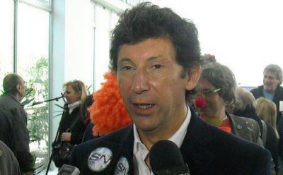 El intendente de San Isidro, Gustavo Posse, consider� hoy que la resoluci�n del Gobierno bonarense por la cual se cre� la polic�a municipal 