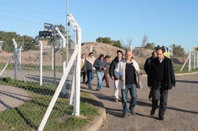 Avanzan las tareas previas a la construcci�n de 368 viviendas frente al Parque Federal