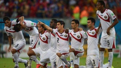 Costa Rica resisti� en el partido, pero Holanda clasific� a semifinales del Mundial por penales