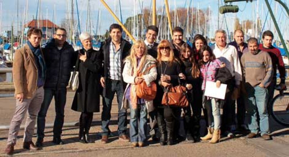 Sebasti�n Garc�a De Luca y su equipo visitaron Vicente L�pez 