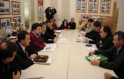 Oficialismo y oposici�n coincidieron en la necesidad de reactivar el Foro de Seguridad