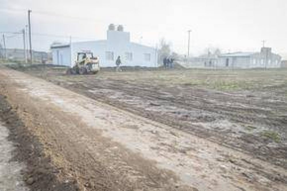 Mejoramiento del predio donde se lleva adelante la construcci�n del barrio San Mart�n de Porres