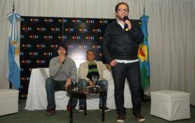 Jos� Eseverri abri� el primer plenario seccional del Frente Renovador