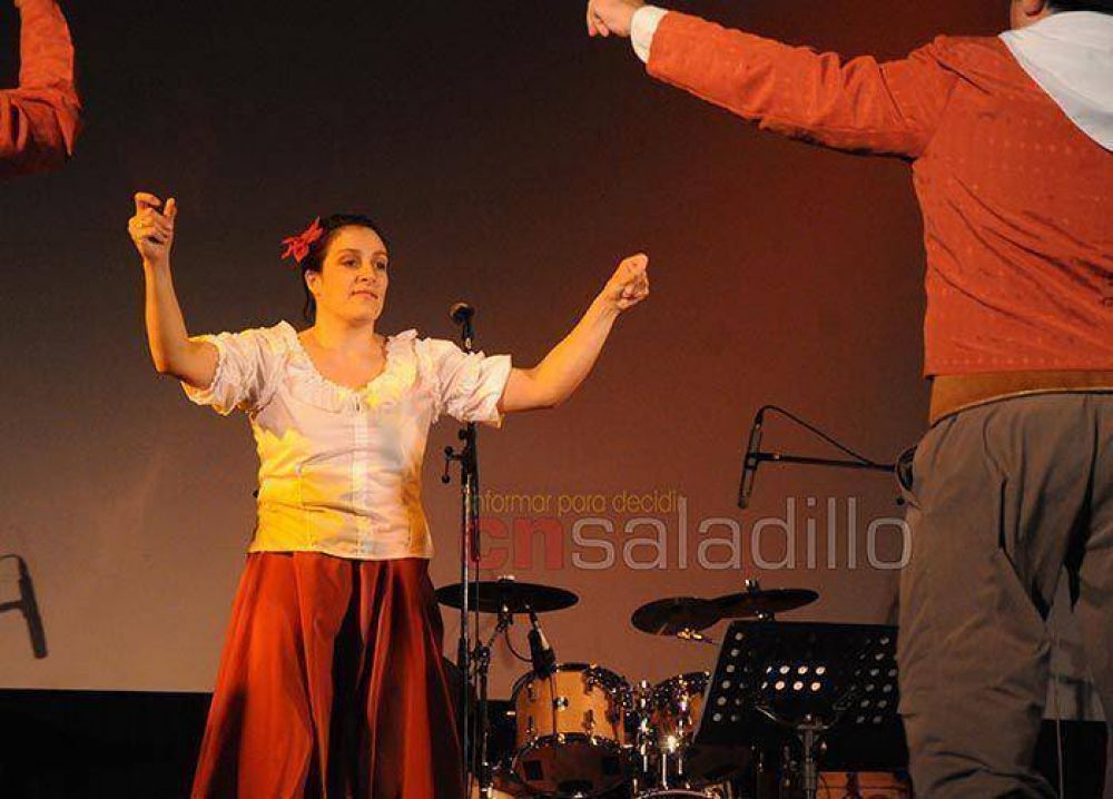 Show de msica y folklore en el Teatro Marconi a beneficio del Jardn N 905