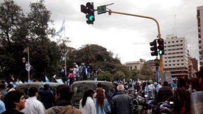Robos, peleas, detenidos y heridos durante los festejos