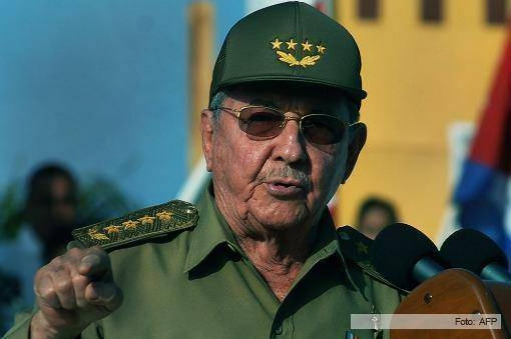 Ra�l Castro dijo que el �xito de Cuba ha sido resistir al imperialismo