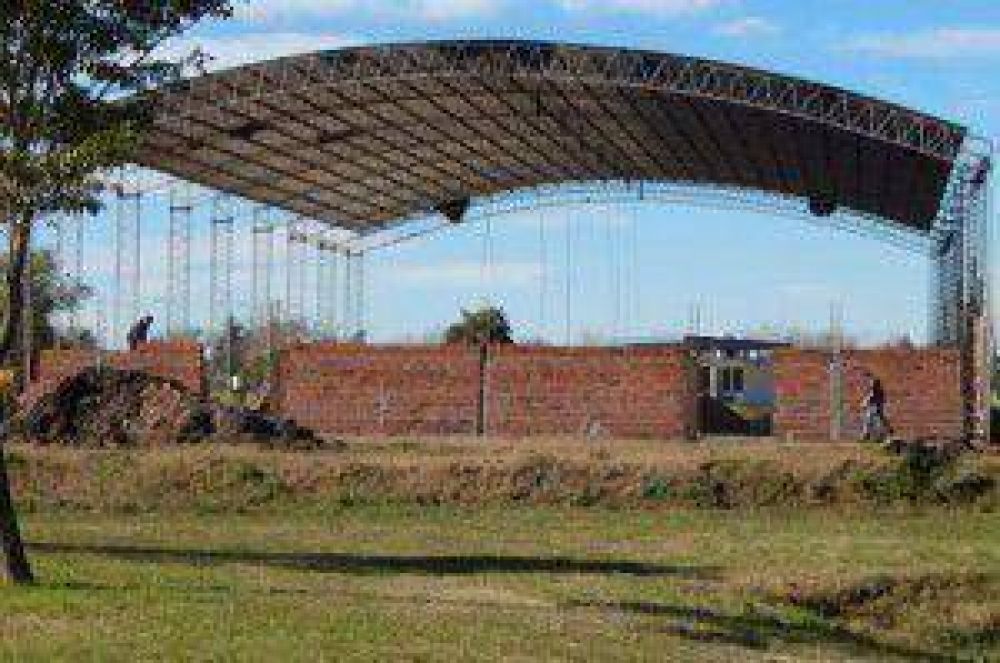 Caseros: Avanza la construcci�n del Sal�n de Usos M�ltiples (SUM)