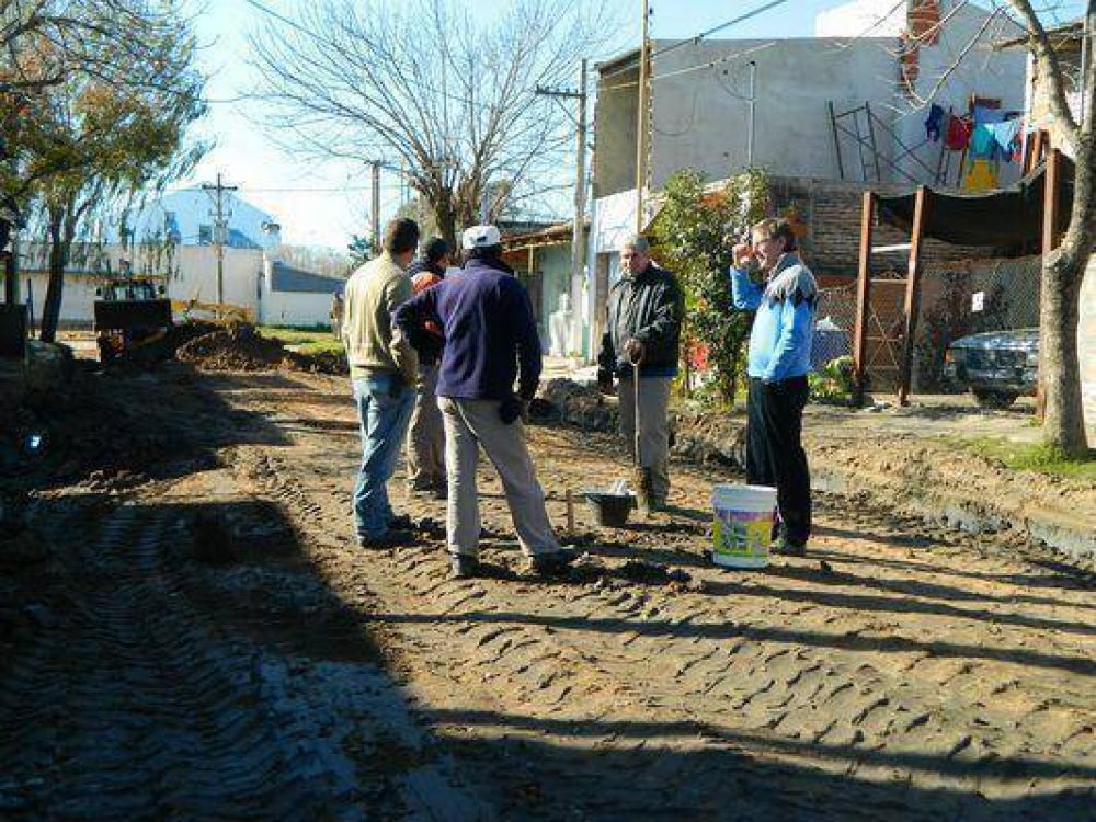 Funcionarios municipales recorrieron diferentes obras p�blicas de la ciudad
