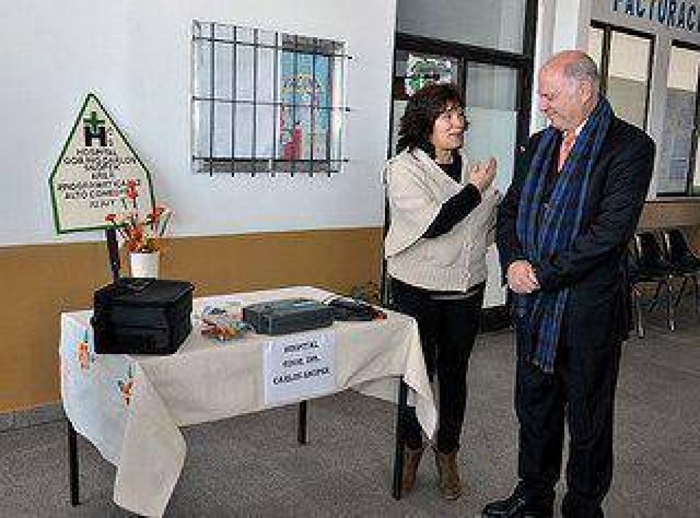 Electrocardi�grafo para el Hospital �Ingeniero Carlos Snopek�