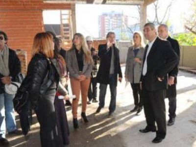 De Lucia y Ferraresi supervisaron la obra de la escuela de m�sica popular en Avellaneda