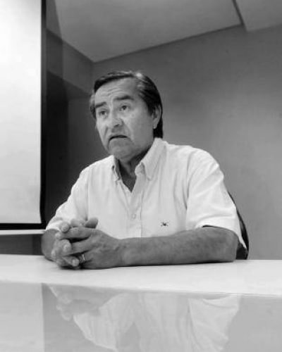 Piden que Amaya revea la situaci�n de ex contratados