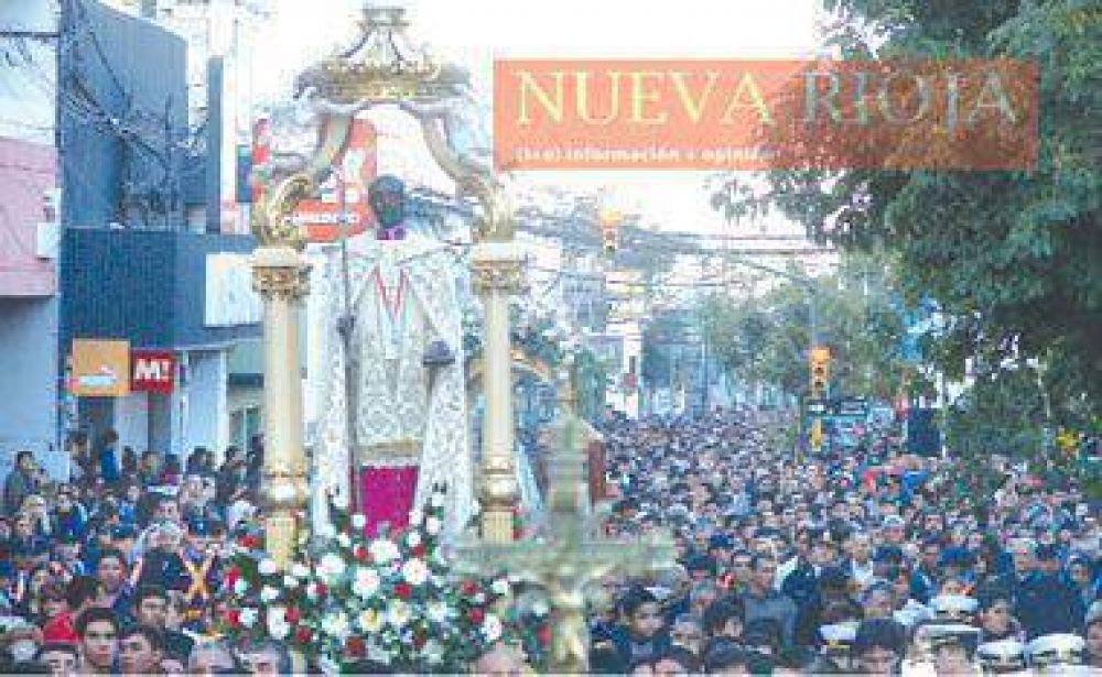 Una multitud acompa�� la fiesta de invierno de San Nicol�s
