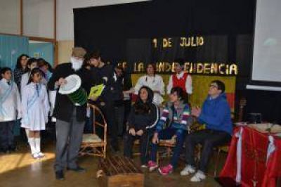 Al menos, tres desfiles por el D�a de la Independencia