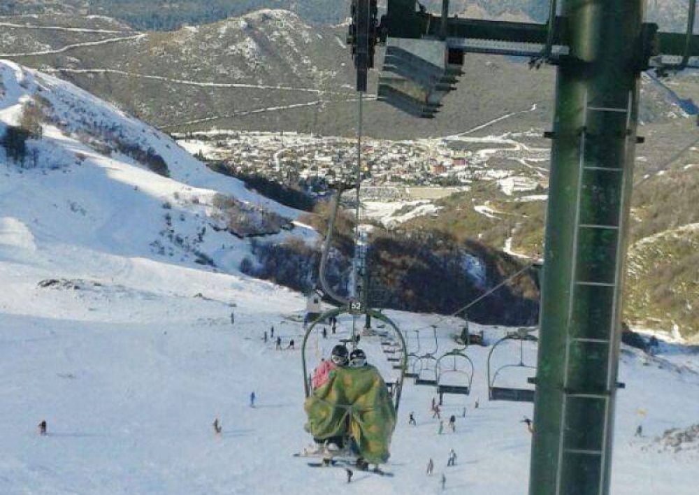 Sin consecuencias: descarril� silla Militares