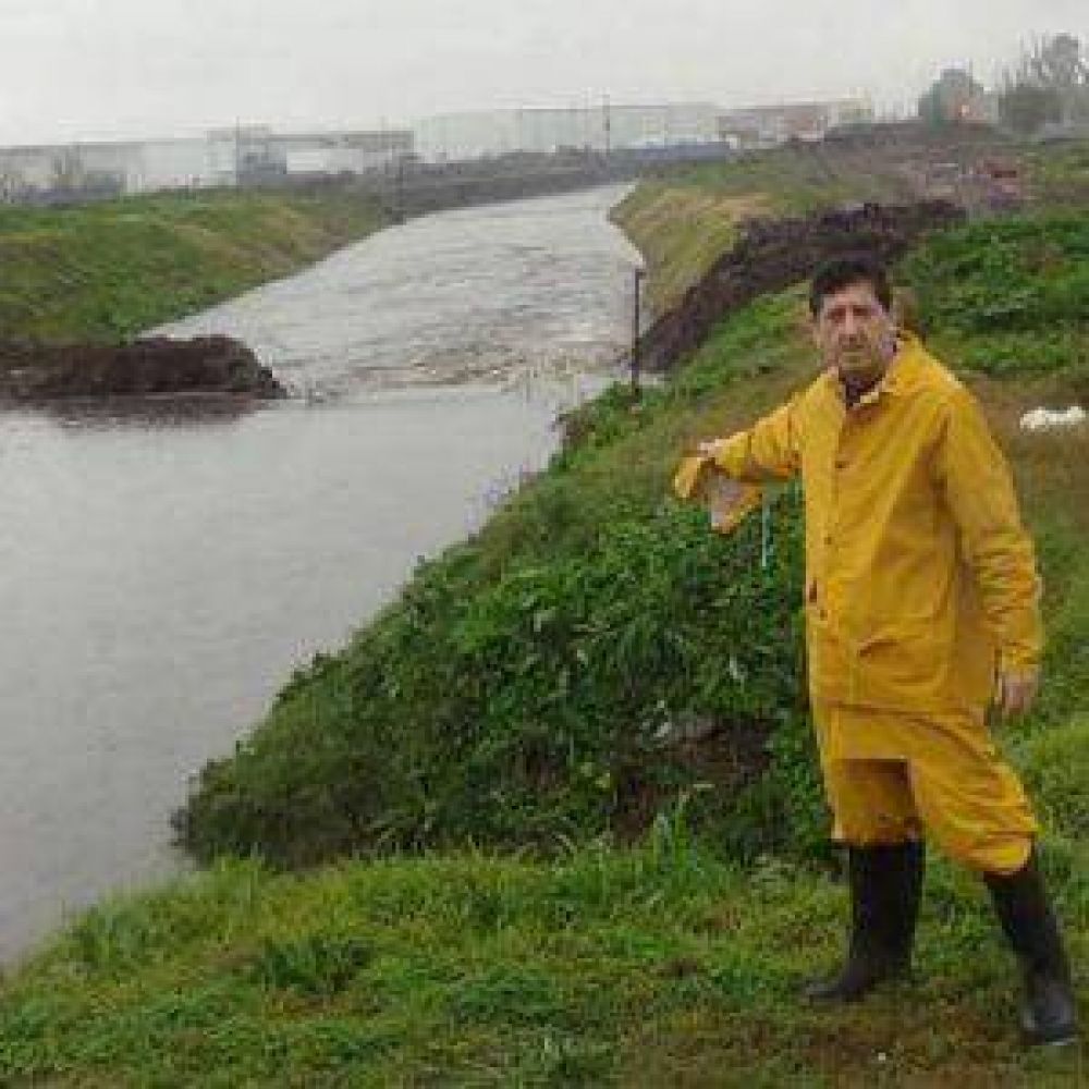 Pol�mica por las obras h�dricas