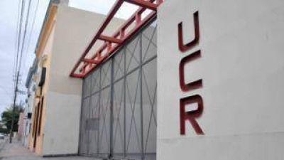 Afirman que no tienen problema en asistir �si las autoridades de la UCR� los convocan a debatir