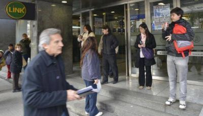 La Bancaria ratific� la huelga y no acatar� la conciliaci�n