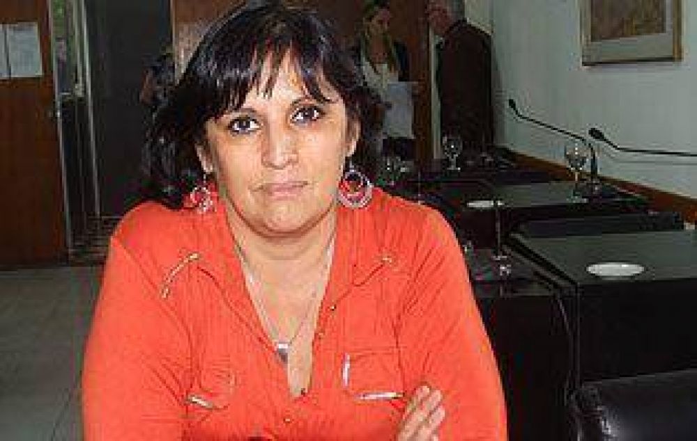 Br�tez asegur� que extendieron la licencia por �desconfianza�