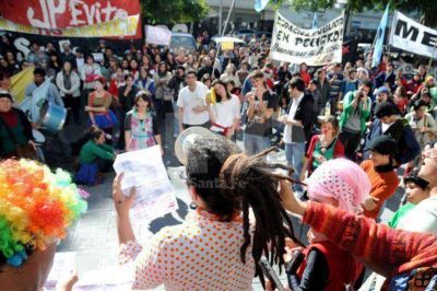 El juez resolver�a esta semana el futuro del Parque Alberdi