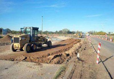 Aunque con demoras, no cesan las obras en la futura circunvalaci�n de la ciudad