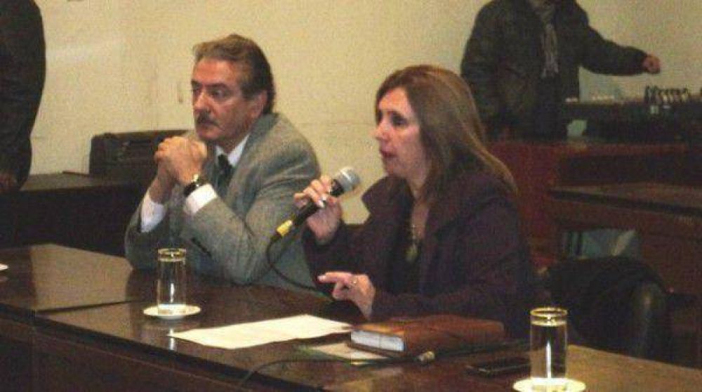 La contadora Corradi y el Viceintendente de La Banda,Luis Daud presentarn programa de empleo