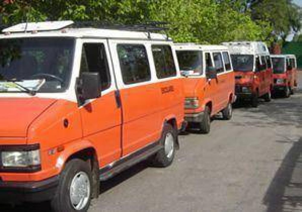 Afirman que peligra el servicio de transporte escolar