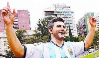 Recoleta: Repararon la estatua de Messi