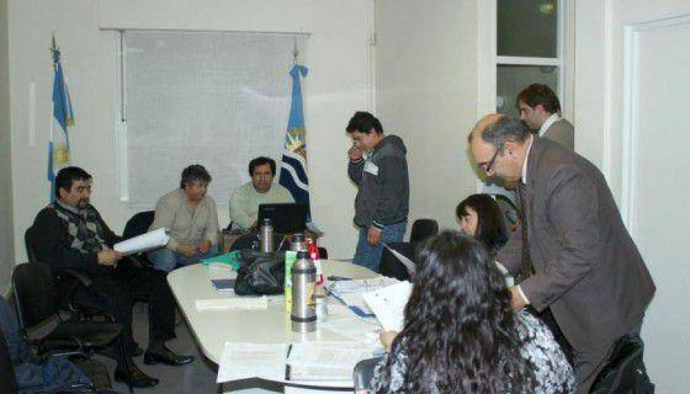 No se habl� de pauta salarial, pero s� en avanzar sobre el �tem insalubridad