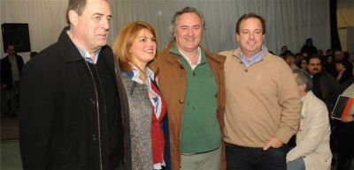 Jos� Eseverri abri� el primer plenario seccional del Frente Renovador