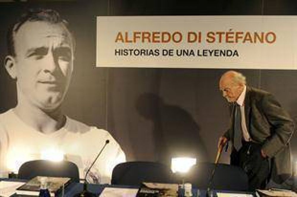 Muri� Alfredo Di St�fano, la Saeta Rubia que se convirti� en una leyenda del f�tbol