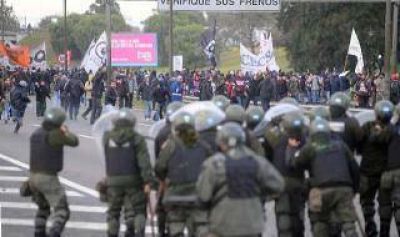 Conflicto de LEAR: Berni justific� el desalojo de Panamericana y responsabiliz� a diputados del FIT