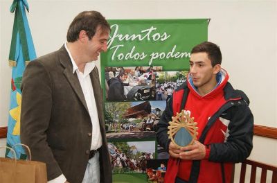 Luciani recibi� al judoca Nicol�s G�mez