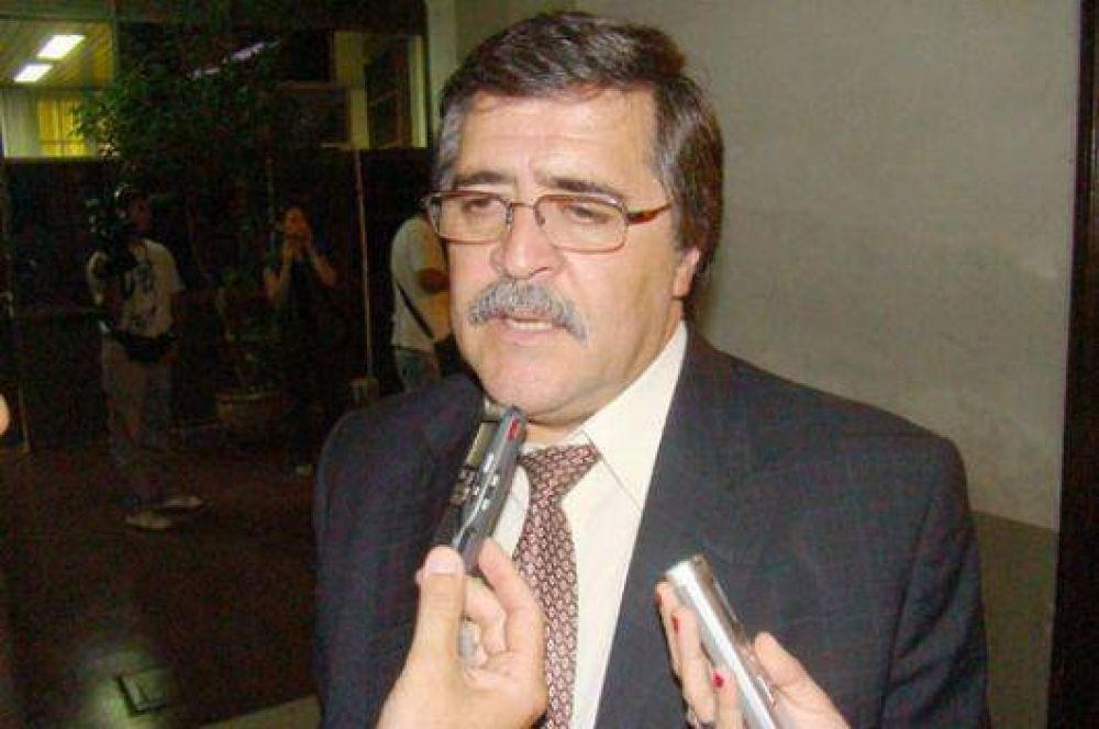 Corrientes espera por la refinanciaci�n de su deuda