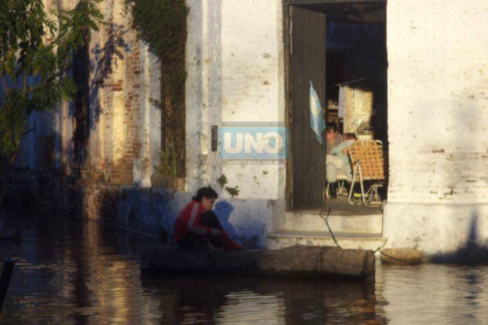 Seg�n la Polic�a, la zona afectada por la inundaci�n est� �debidamente monitoreada�